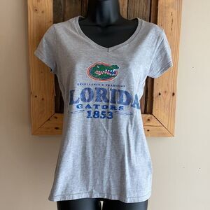 Gildan Brand Women’s Retro Look Gray Florida Gators Tshirt Size Medium